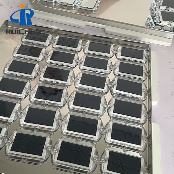 <h3>Horseshoe Led Solar Road Stud For Parking Lot In China </h3>
